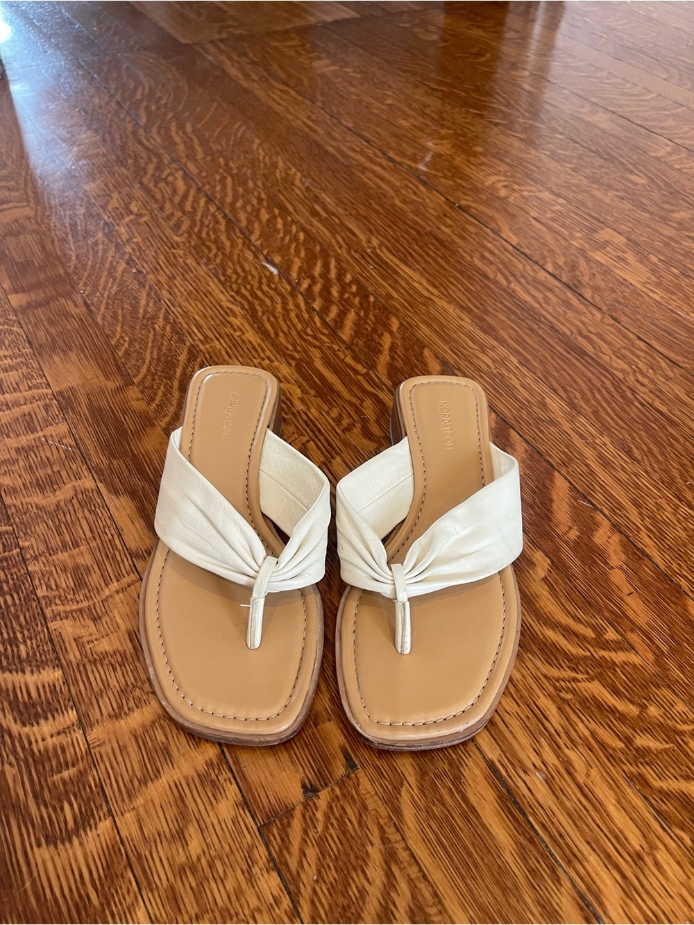 White leather sandal